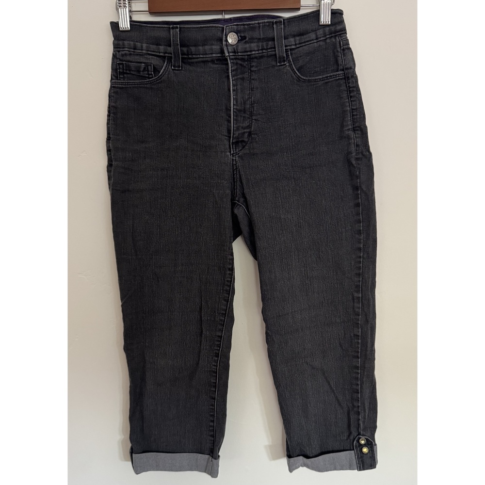 Not Your Daughter's Jeans Capris, size 8